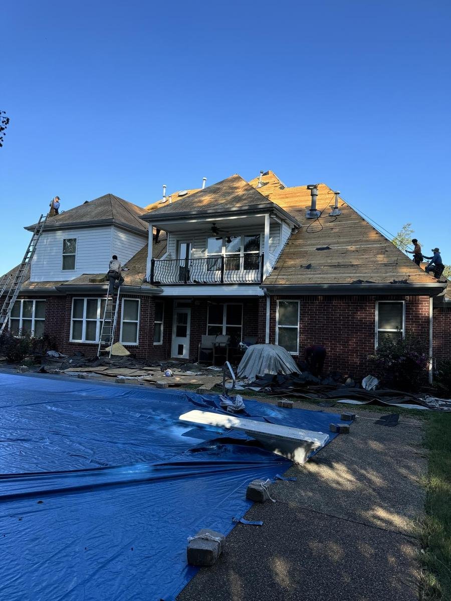 Roof repair Hernando MS
